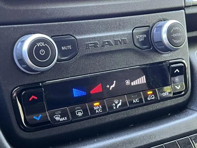 2025 Ram ProMaster 2500 Cargo Van Tradesman High Roof 136" WB w/Pass Seat