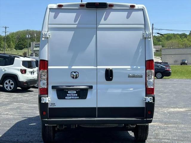 2025 Ram ProMaster 2500 Cargo Van Tradesman High Roof 136" WB w/Pass Seat