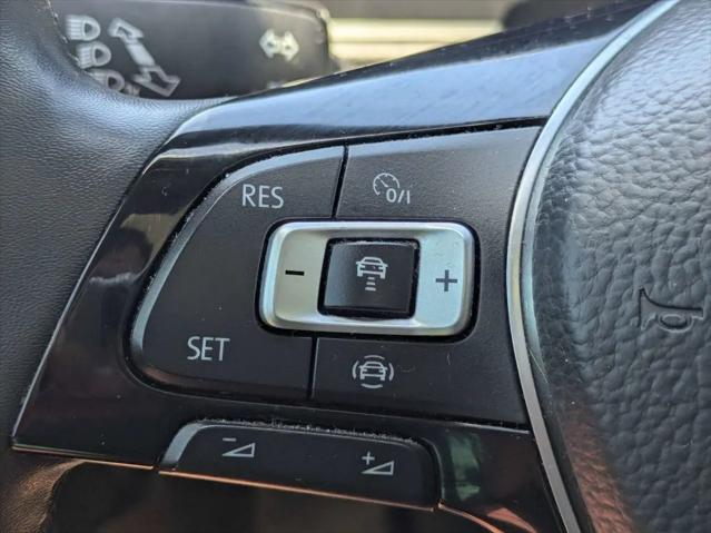 2020 Volkswagen Jetta 1.4T SEL Premium
