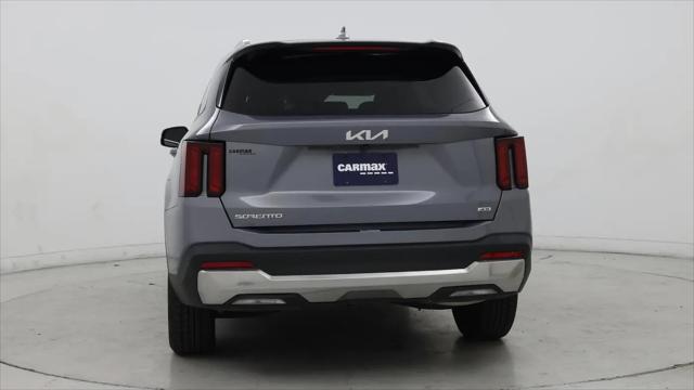 2024 Kia Sorento S