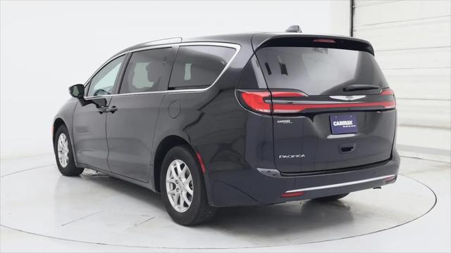 2024 Chrysler Pacifica Touring