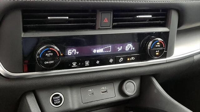 2023 Nissan Rogue SV FWD