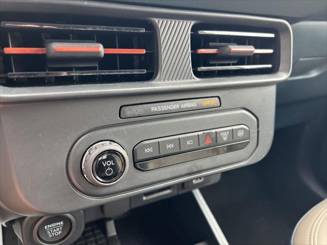 2025 Ford Maverick Lariat