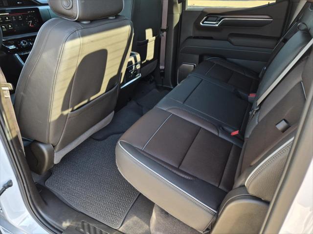 2025 GMC Sierra 1500 4WD Crew Cab Short Box Denali