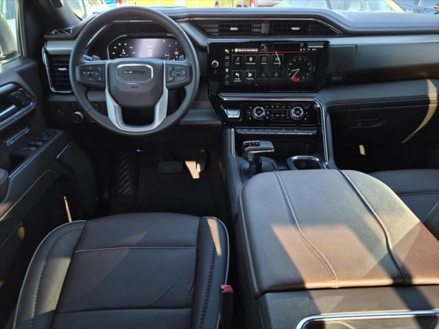2025 GMC Sierra 1500 4WD Crew Cab Short Box Denali