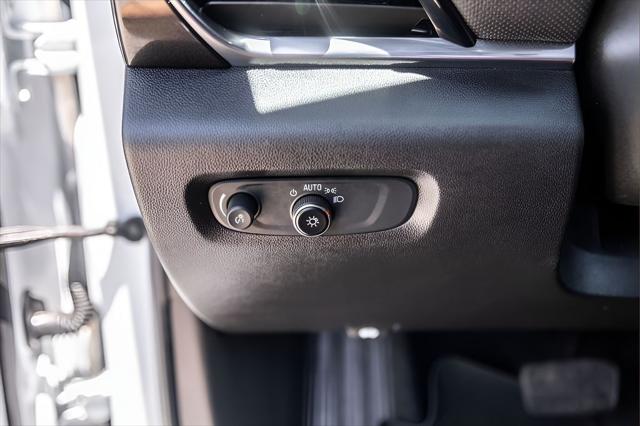 2023 Chevrolet Traverse FWD RS