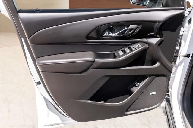 2023 Chevrolet Traverse FWD RS