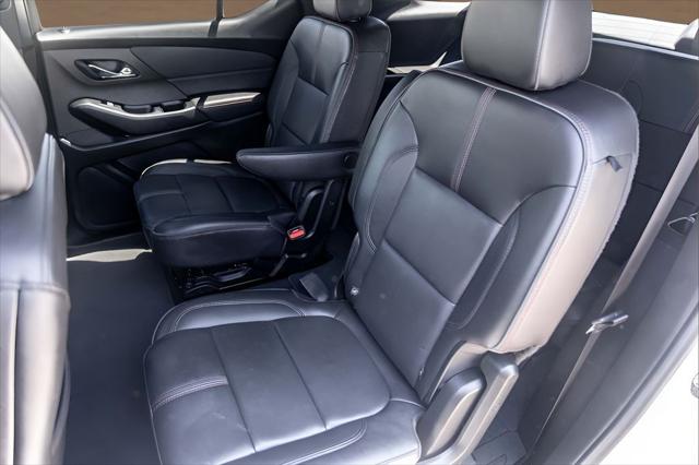 2023 Chevrolet Traverse FWD RS