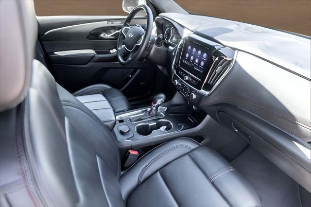 2023 Chevrolet Traverse FWD RS