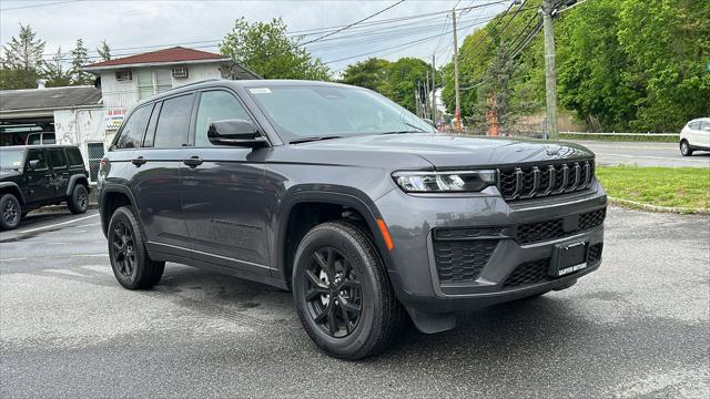 2026 Jeep Grand Cherokee GRAND CHEROKEE LAREDO ALTITUDE 4X4