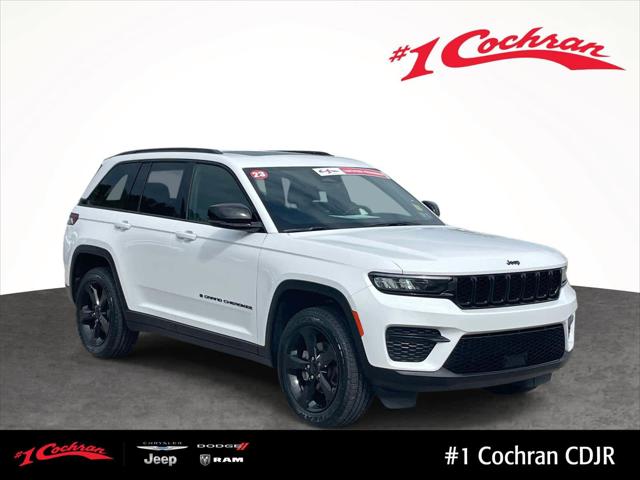 2023 Jeep Grand Cherokee Altitude 4x4 for sale in Natrona Heights, PA