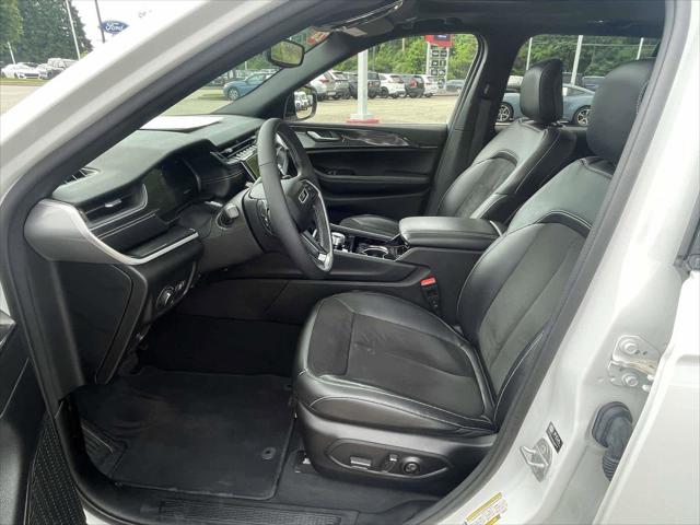 2023 Jeep Grand Cherokee Altitude 4x4
