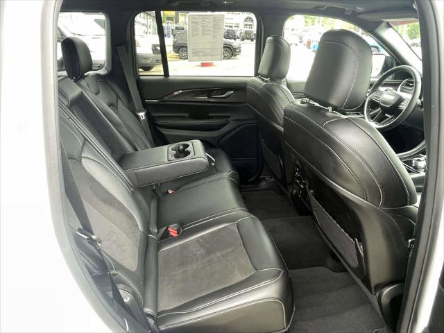 2023 Jeep Grand Cherokee Altitude 4x4