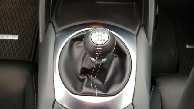 2025 Mazda MX-5 Sport