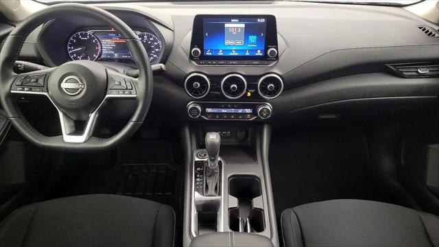 2024 Nissan Sentra SV Xtronic CVT