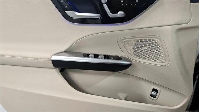 2024 Mercedes-Benz C-CLASS C 300 C 300