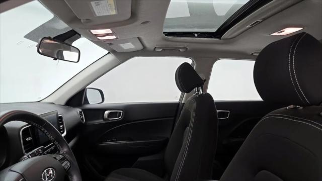 2024 Hyundai Venue SEL