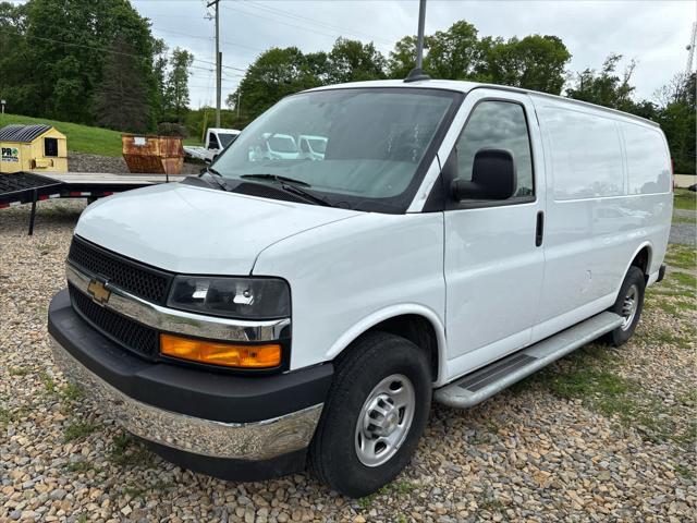 2024 Chevrolet Express Cargo RWD 2500 Regular Wheelbase WT 2024 Chevrolet Express Cargo RWD 2500 Regular Wheelbase WT