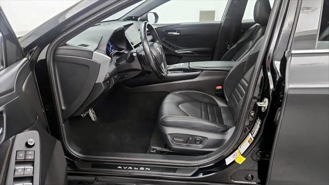 2019 Toyota Avalon XSE