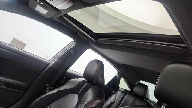 2019 Toyota Avalon XSE