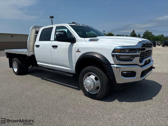 2026 RAM 5500 Chassis RAM 5500 TRADESMAN CHASSIS CREW CAB 4X4 60 CA