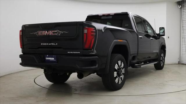 2024 GMC Sierra 2500HD 4WD Crew Cab Standard Bed Denali