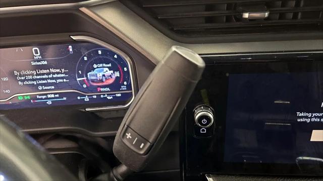 2024 GMC Sierra 2500HD 4WD Crew Cab Standard Bed Denali