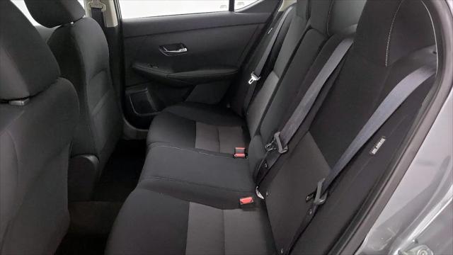 2022 Nissan Sentra SV Xtronic CVT