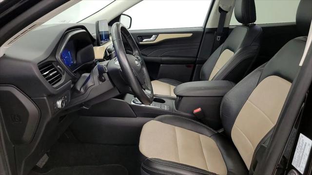 2021 Ford Escape Titanium