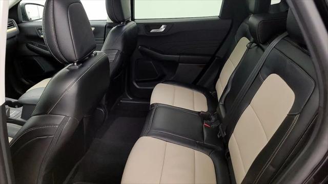 2021 Ford Escape Titanium