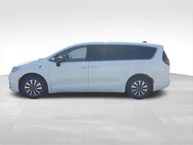 2024 Chrysler Pacifica Hybrid Select 2024 Chrysler Pacifica Hybrid Select