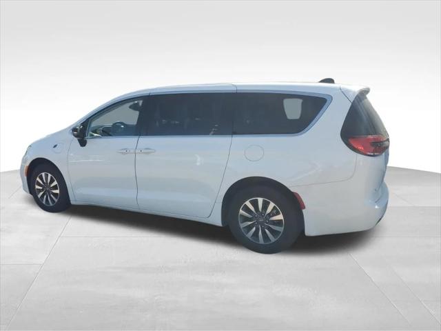 2024 Chrysler Pacifica Hybrid Select 2024 Chrysler Pacifica Hybrid Select