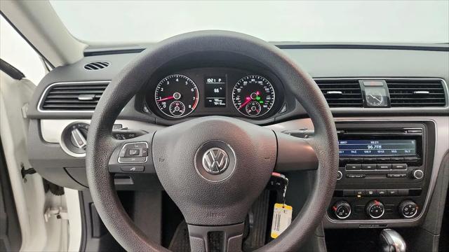 2015 Volkswagen Passat 1.8T S