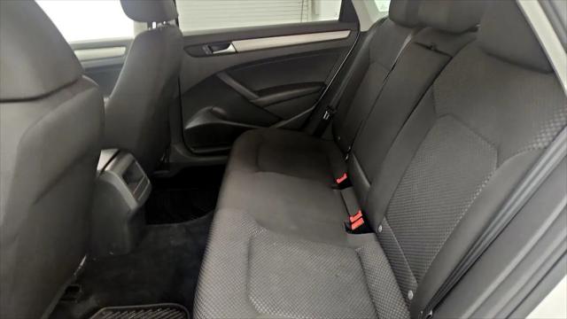 2015 Volkswagen Passat 1.8T S