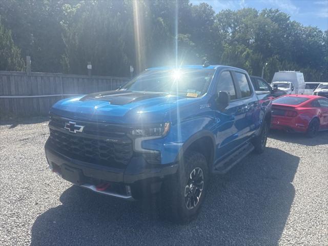 2022 Chevrolet Silverado 1500 4WD Crew Cab Short Bed ZR2