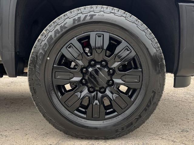 2024 GMC Sierra 3500HD 4WD Crew Cab Standard Bed Denali Ultimate
