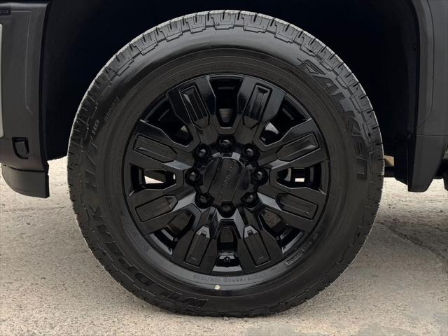 2024 GMC Sierra 3500HD 4WD Crew Cab Standard Bed Denali Ultimate