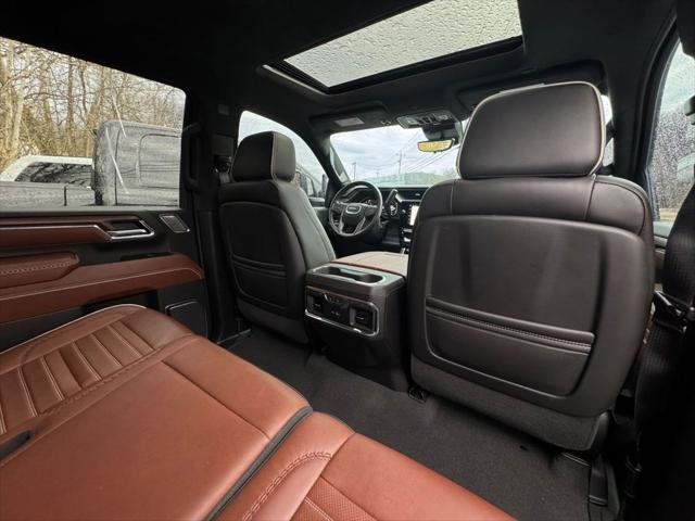2024 GMC Sierra 3500HD 4WD Crew Cab Standard Bed Denali Ultimate