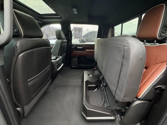 2024 GMC Sierra 3500HD 4WD Crew Cab Standard Bed Denali Ultimate