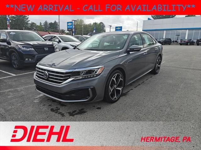 2020 Volkswagen Passat 2.0T R-Line