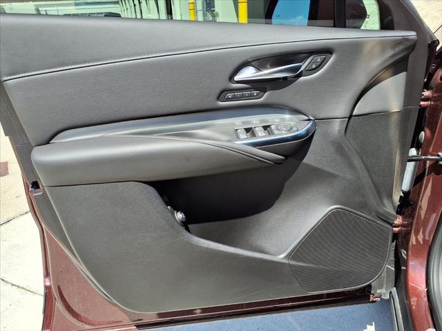 2023 Cadillac XT4 FWD Premium Luxury