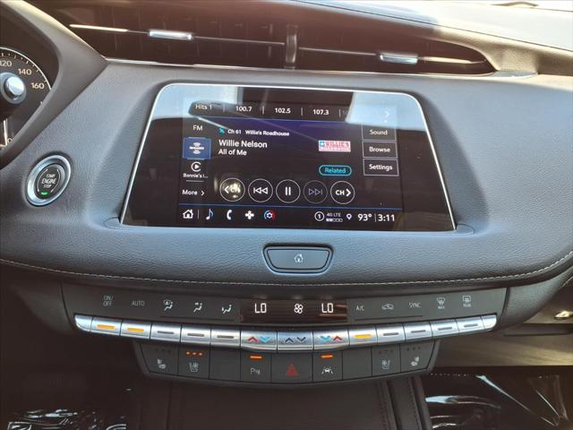 2023 Cadillac XT4 FWD Premium Luxury