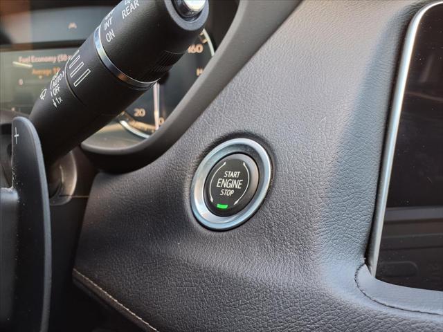 2023 Cadillac XT4 FWD Premium Luxury
