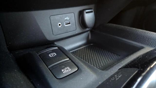 2022 Nissan Rogue Sport SL AWD Xtronic CVT