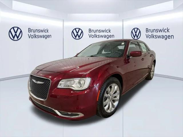 2016 Chrysler 300 Anniversary Edition for sale in Brunswick, OH