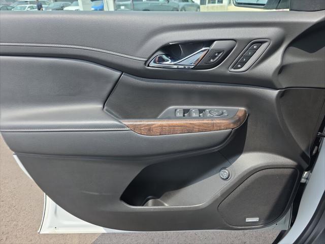 2022 GMC Acadia FWD Denali