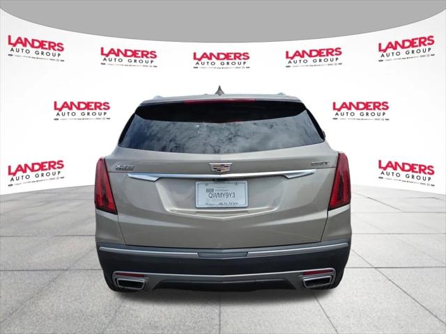2022 Cadillac XT5 FWD Premium Luxury