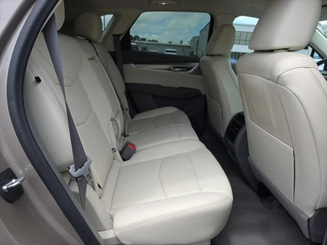 2022 Cadillac XT5 FWD Premium Luxury