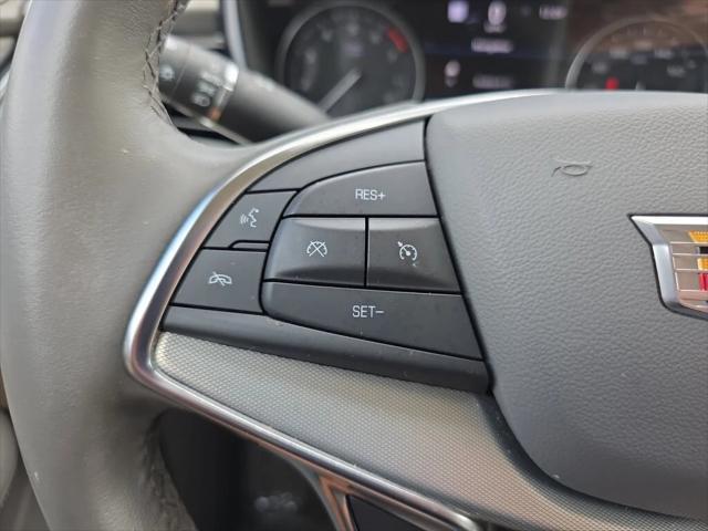 2022 Cadillac XT5 FWD Premium Luxury
