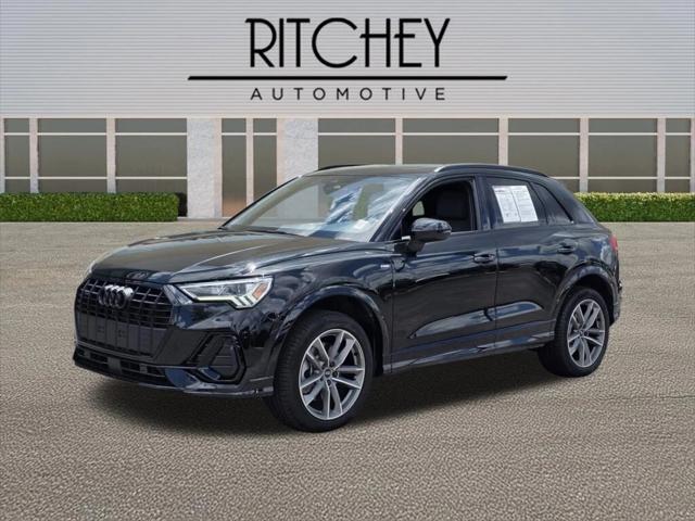 2025 Audi Q3 Premium 45 TFSI S line quattro Tiptronic